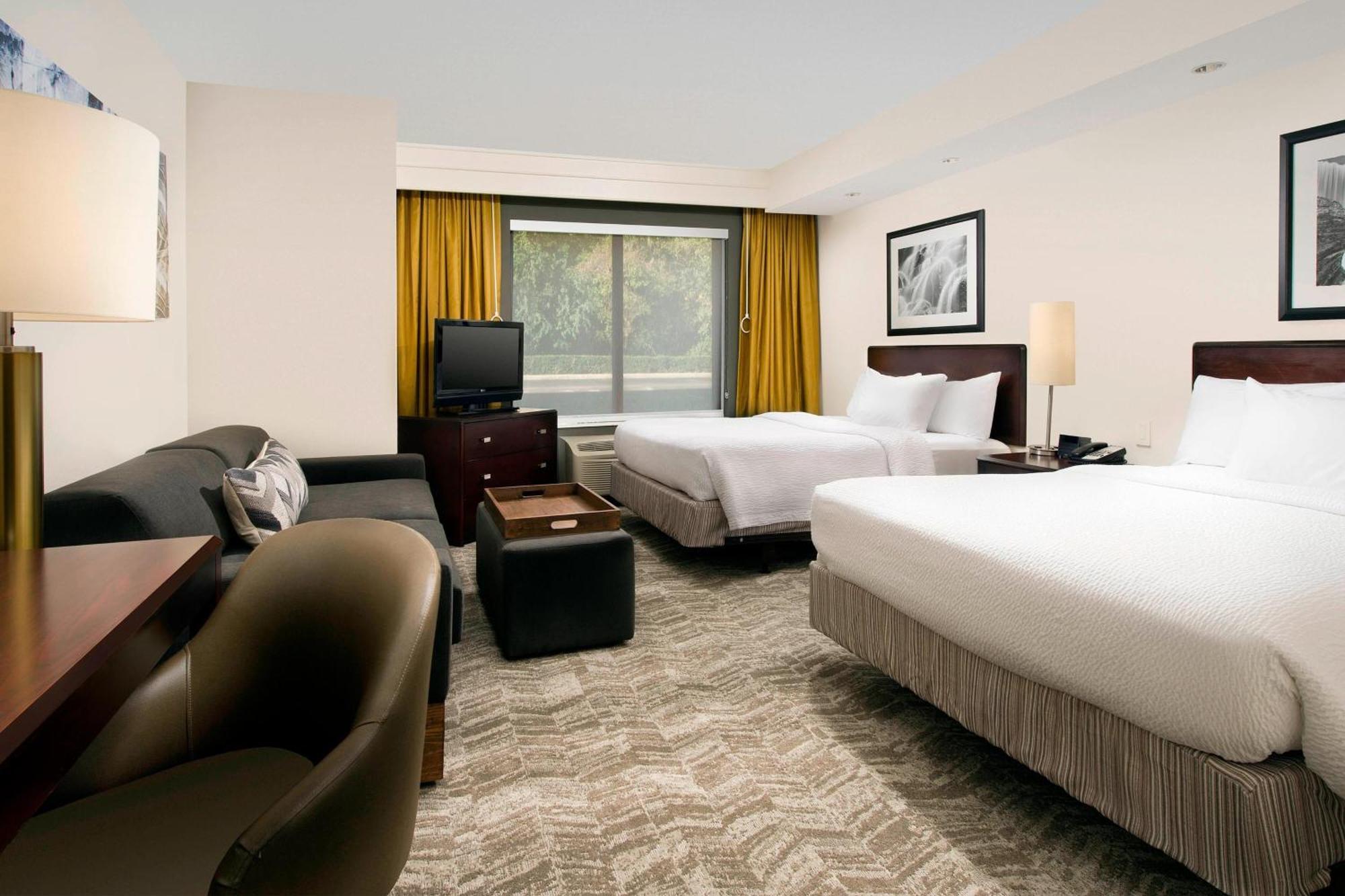 สปริงฮิลล์ สวีท แจ็กสันวิลล์ แอร์พอร์ต Hotel ภายนอก รูปภาพ